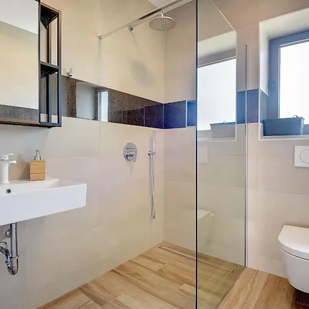 Vila Beautiful With Private Swimming Pool Pula