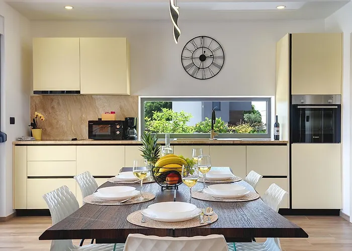 In Croatia Near The Adriatic Coast Вілла *