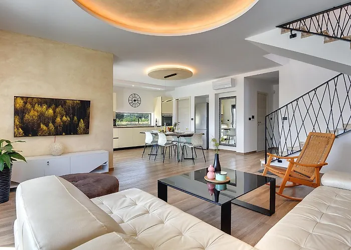 In Croatia Near The Adriatic Coast Вілла *